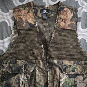 MOSSY OAK HUNTING VEST SIZE XL/2XL